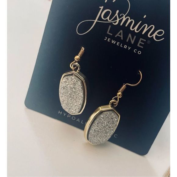 Cute WHITE GLITTER GOLD DANGLE EARRINGS - Picture 6 of 6